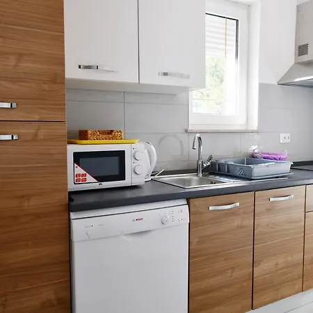 Novotny Apartman Banjol