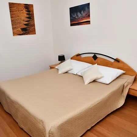 Novotny Apartment