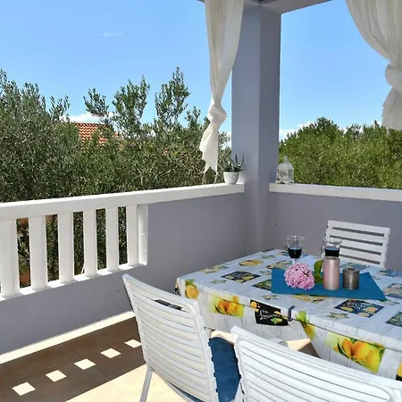 Novotny Apartment